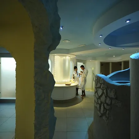 Parc Flora S Hotell