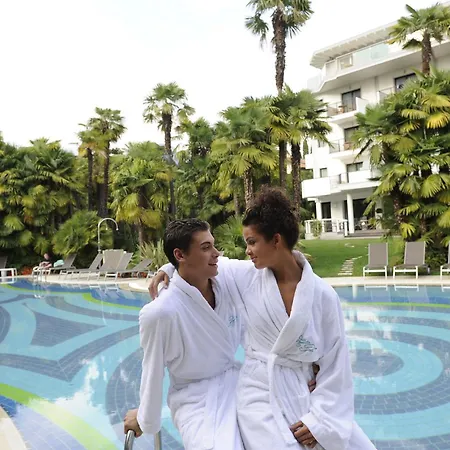 Parc Flora S Hotell
