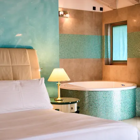 Hotell Parc Flora S Riva del Garda