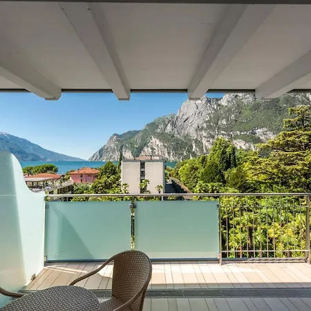 Hotell Parc Flora S Riva del Garda